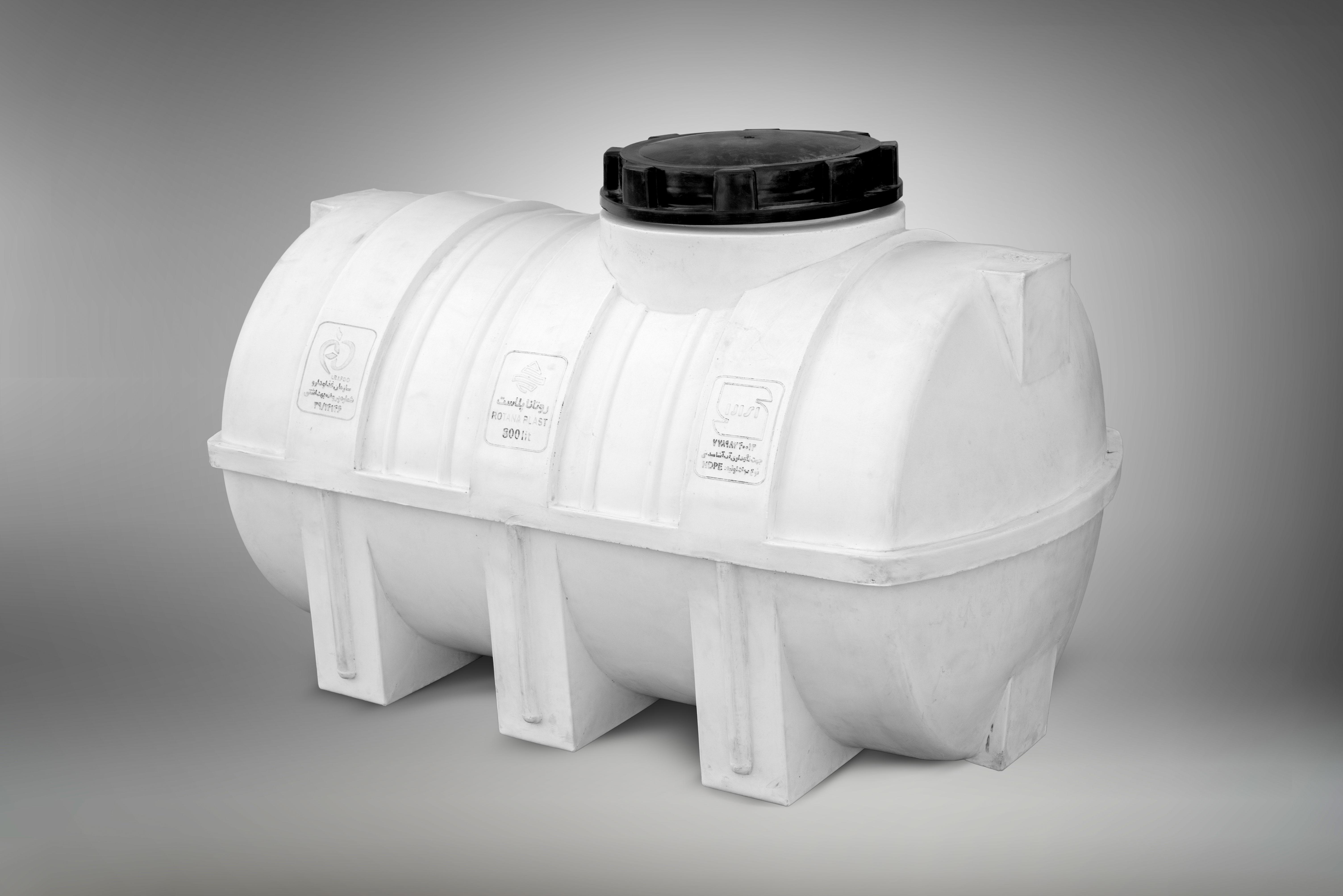 مخزن افقی پلی اتیلنی 800 لیتری سه لایه